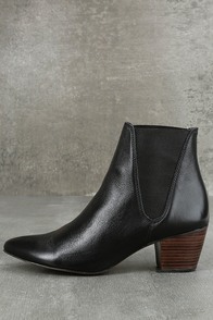 Amuse Society x Matisse Sass Black Leather Pointed Ankle Booties