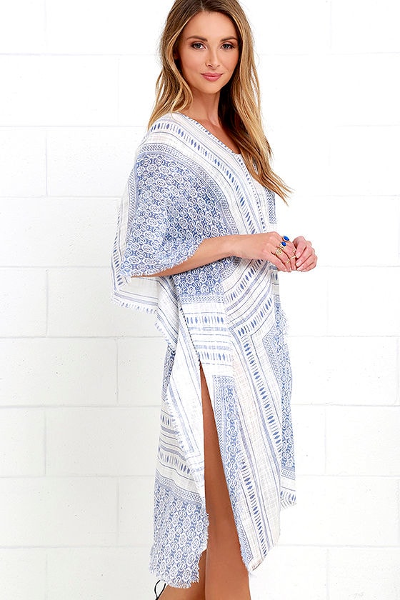 So Excited! Blue and Ivory Print Kaftan Cover-Up at Lulus.com!
