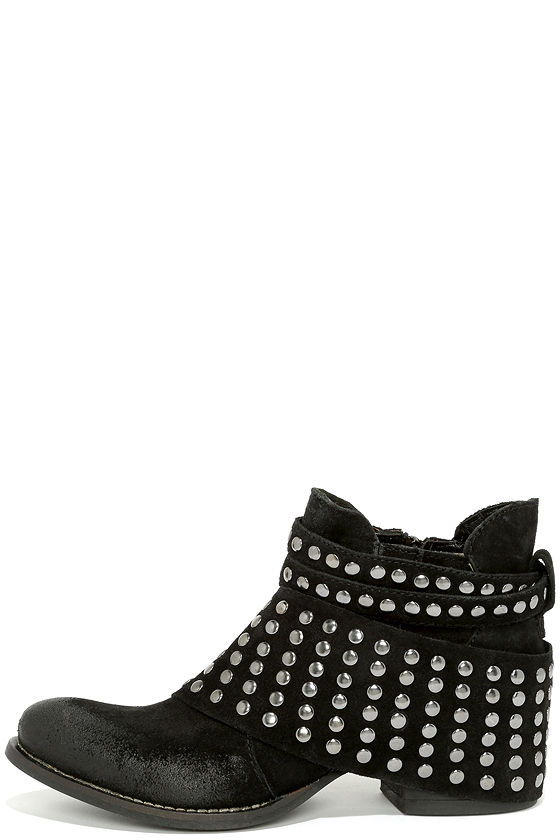 Matisse Reno Boots - Black Boots - Ankle Boots - Studded Boots ...